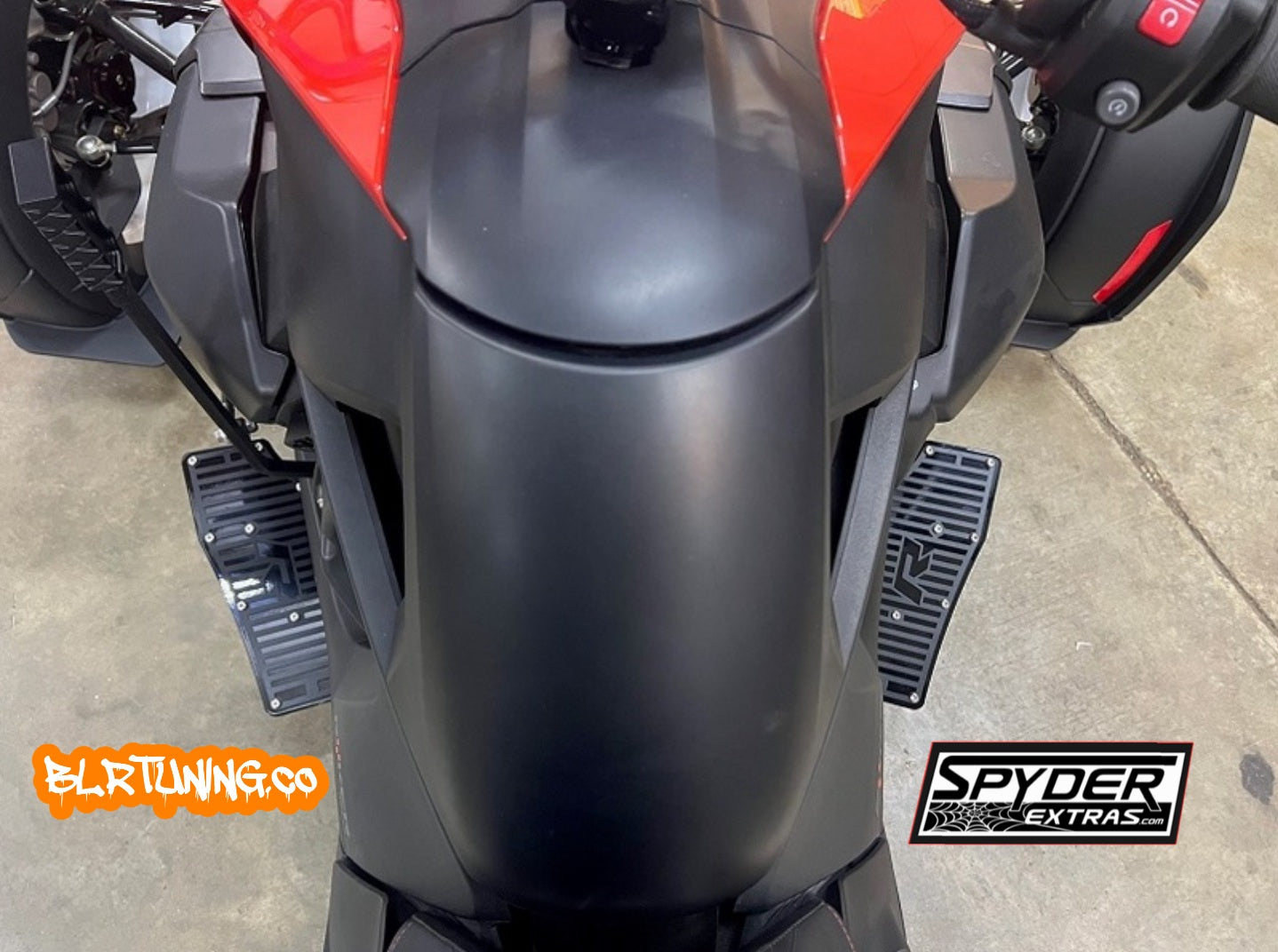 CAN-AM RYKER RALLY 2022 AND UP FULL SIZE BOLT ON DRIVER FLOORBOARDS