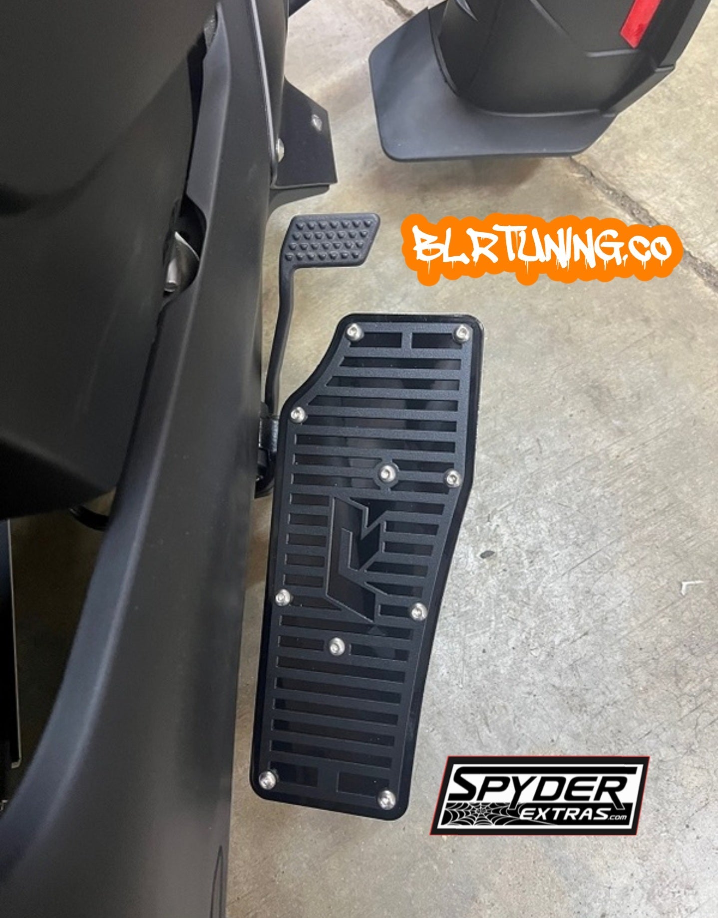 CAN-AM RYKER RALLY 2022 AND UP FULL SIZE BOLT ON DRIVER FLOORBOARDS