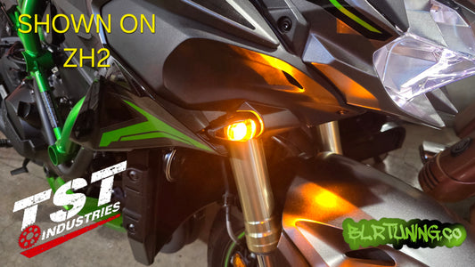TST INDUSTRIES MECH-GTR FRONT LED TURN SIGNALS FOR KAWASAKI Z900 - Z650 - Z400 - ZH2