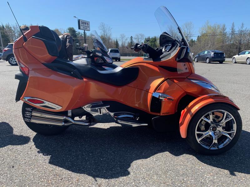 2013-2016 Can-Am Spyder Rs / St Crusher Series