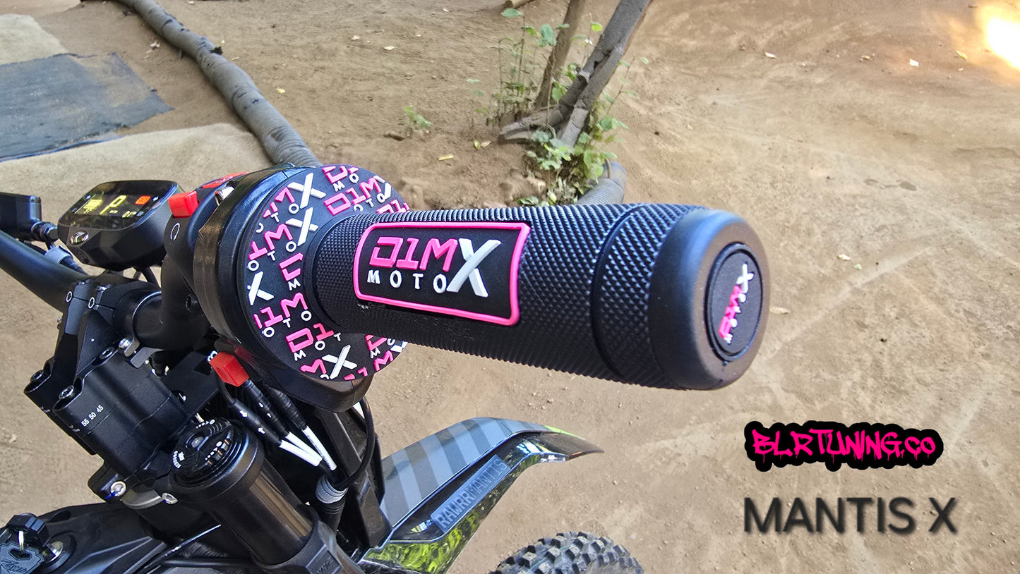 D1M MOTO X HAND GRIPS CLOSED END - FITS 7/8 BARS - FITS ELECTRIC DIRT BIKES - E-BIKES - DIRT BIKE - PIT BIKES