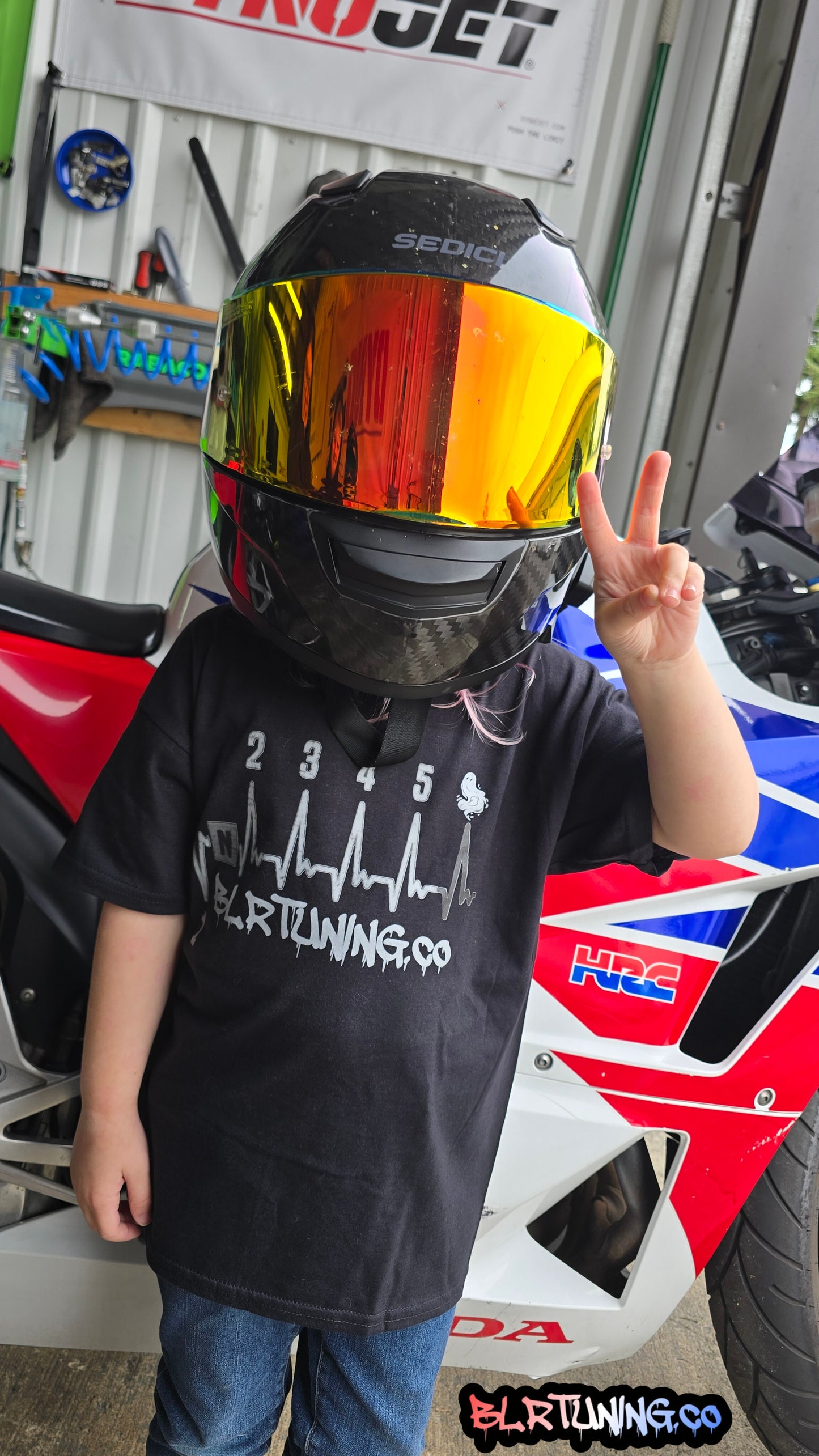 YOUTH T-SHIRT BY BLR TUNING – I DO BETTER WHEELIES THAN YOU