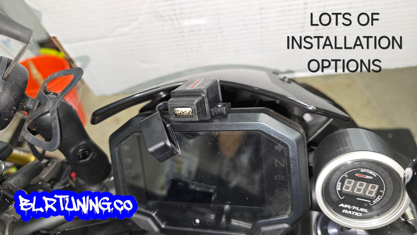 MOTOPOWER 12 VOLT STANDARD USB CHARGING SYSTEM FOR MOTORCYCLES WEATHERPROOF