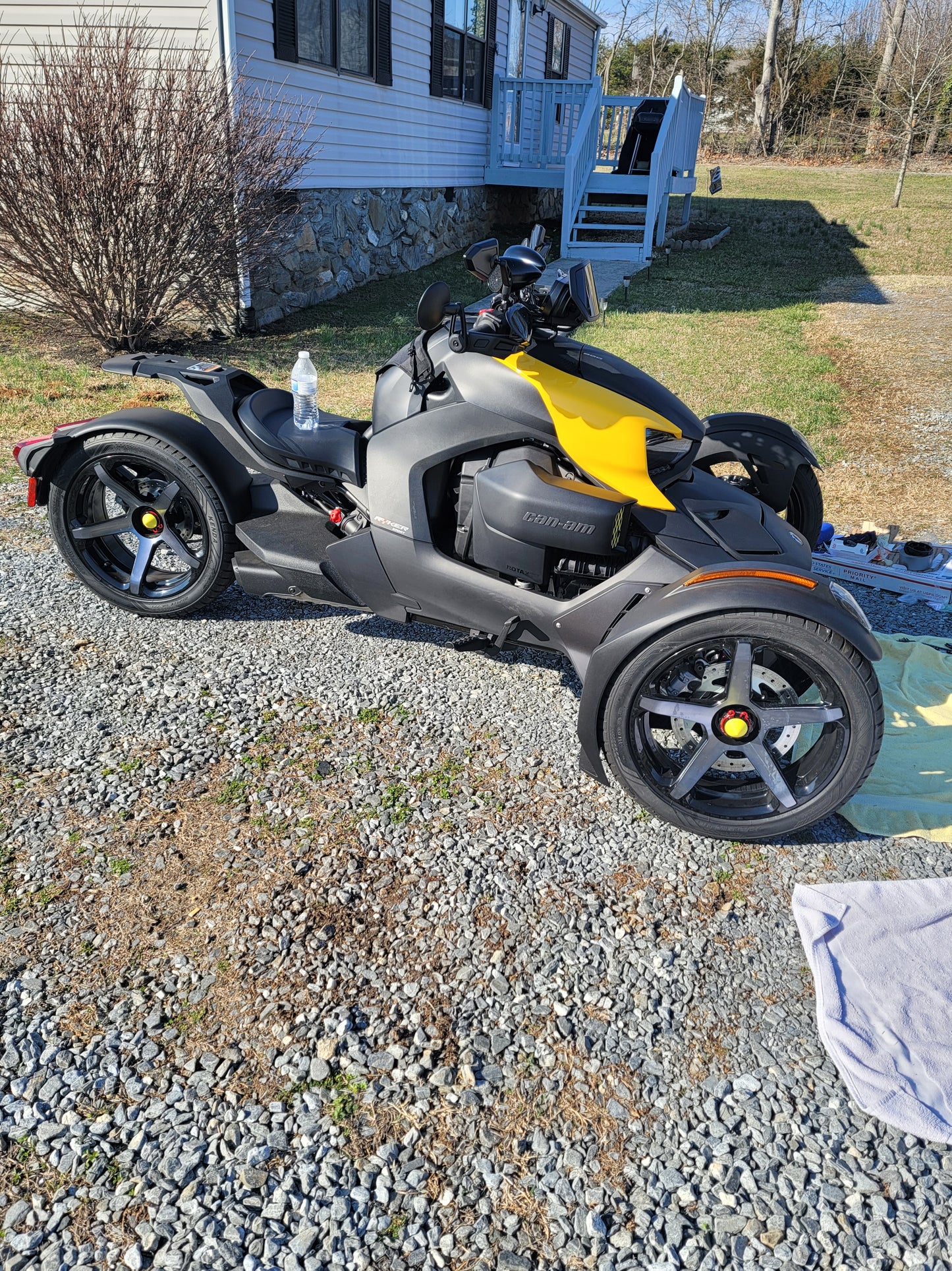 CAN-AM RYKER WHEEL CENTER CAPS