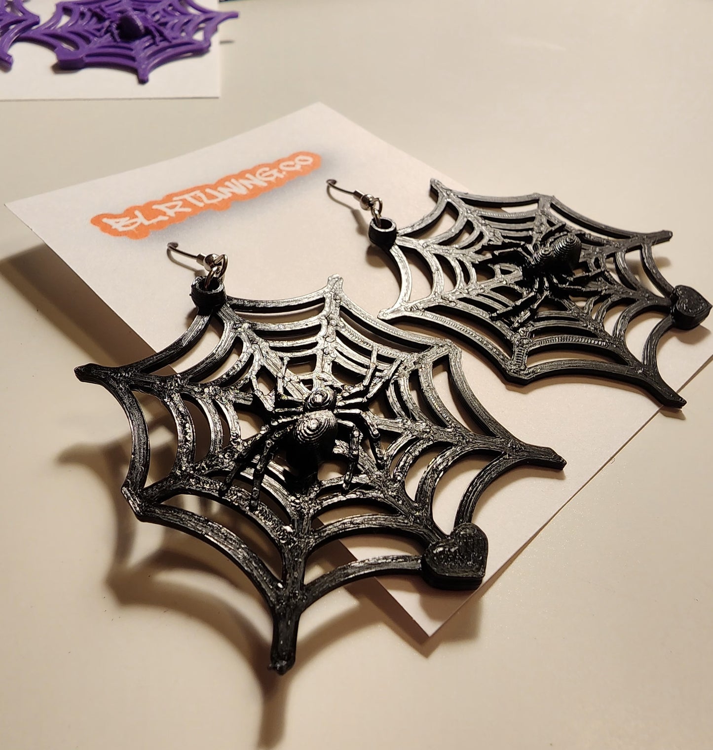 PENDIENTES ARAÑA EN WEB
