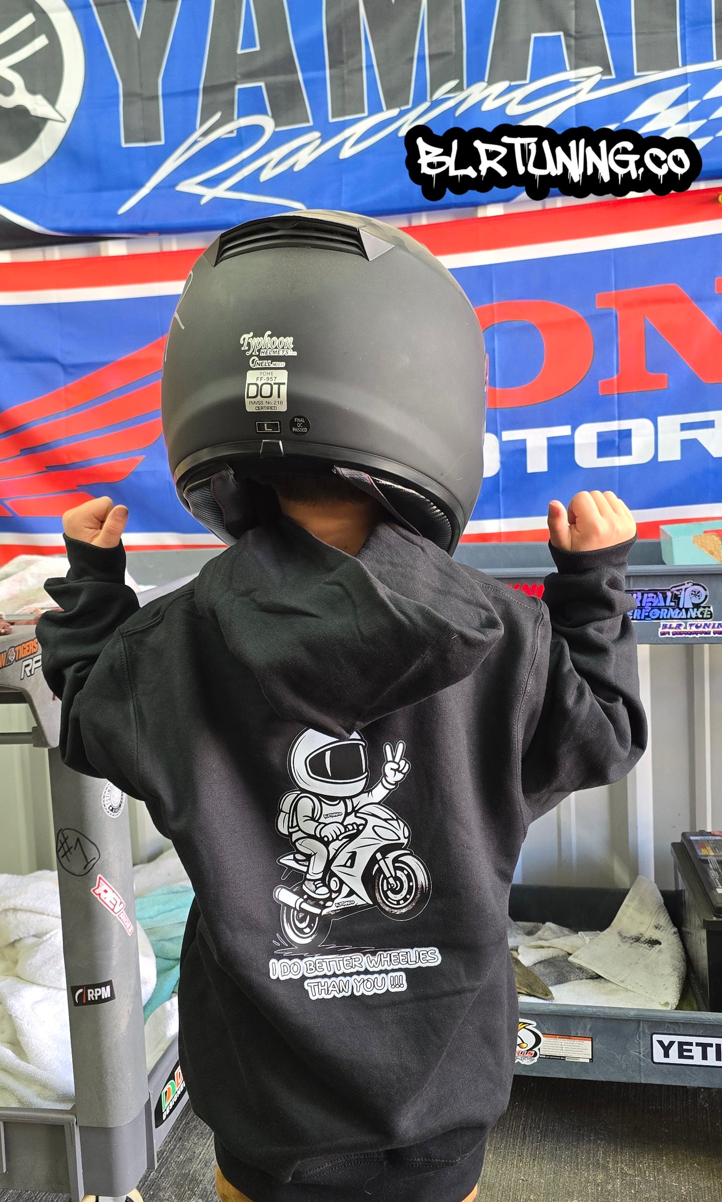 YOUTH HOODIE - I do better wheelies than you - limited edition