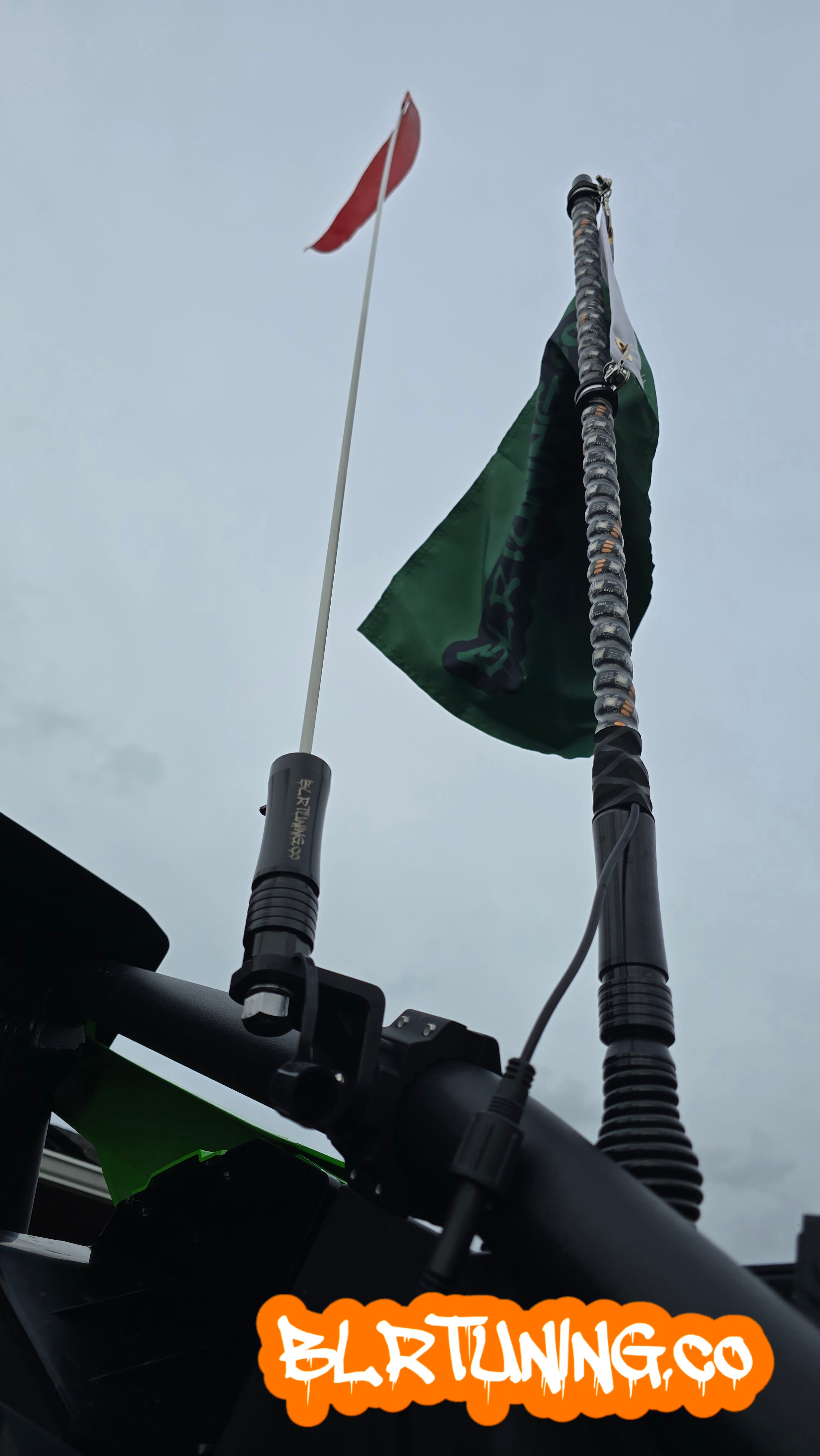 あお UTV AND ATV FLAGPOLE QUICK RELEASE BILLET ALUMINUM 1/4 OR 5/16