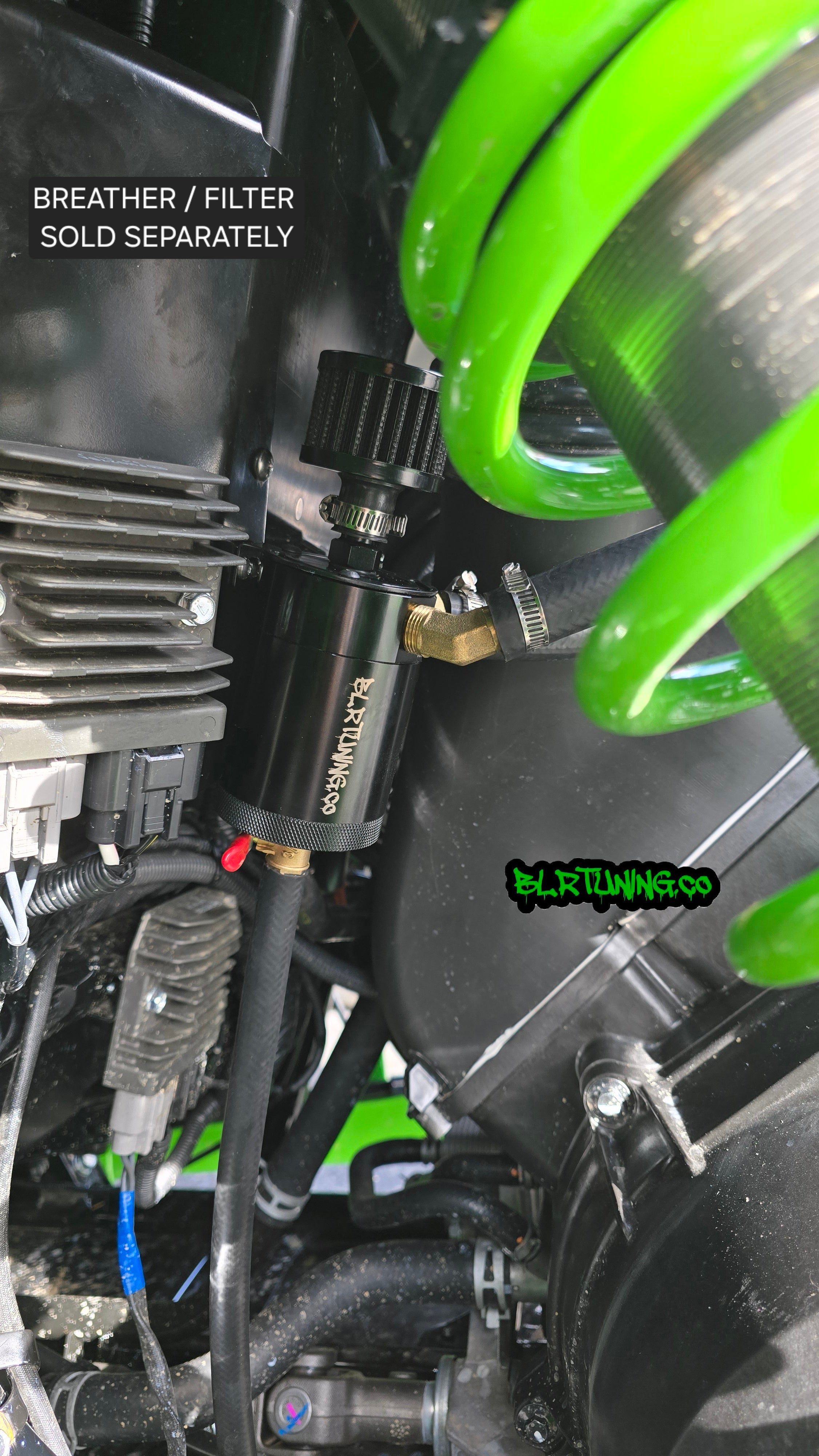 モンキーズ KAWASAKI TERYX H2 AIR OIL SEPARATOR 3 PORT CATCH CAN – BLR TUNING