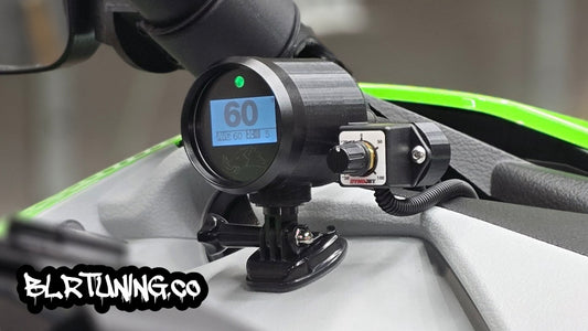 RAZORBACK GAUGE POD AND DYNOJET THROTTLE COMMANDER MOUNT KIT BY BLR TUNING