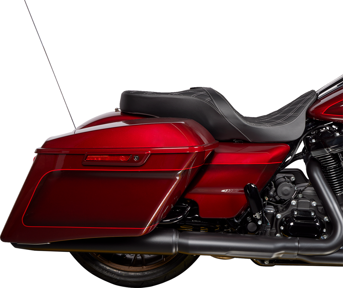 DRAG SPECIALTIES SEATS, DRAG SPECIALTIES SEATS Freedom Seat with Vinyl Cover and Double Diamond Silver Stitch for Harley FLH 2009-2023 – Part Number 0801-1482
