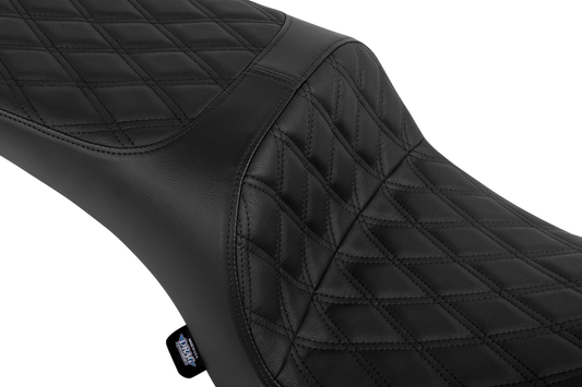 DRAG SPECIALTIES SEATS, Drag Specialties Seats Freedom Vinyl Seat with Double Diamond Black Stitch for Challenger 2020-2025 and Chieftain 2025 – Part 4722B