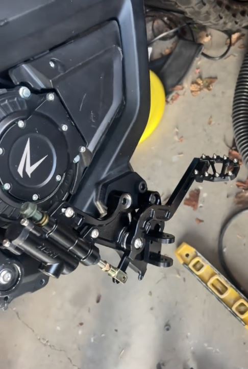 Rawrr Mantis X Dual Caliper Complete Foot Brake / Left Lever Custom Peg Brackets and Caliper Bracket