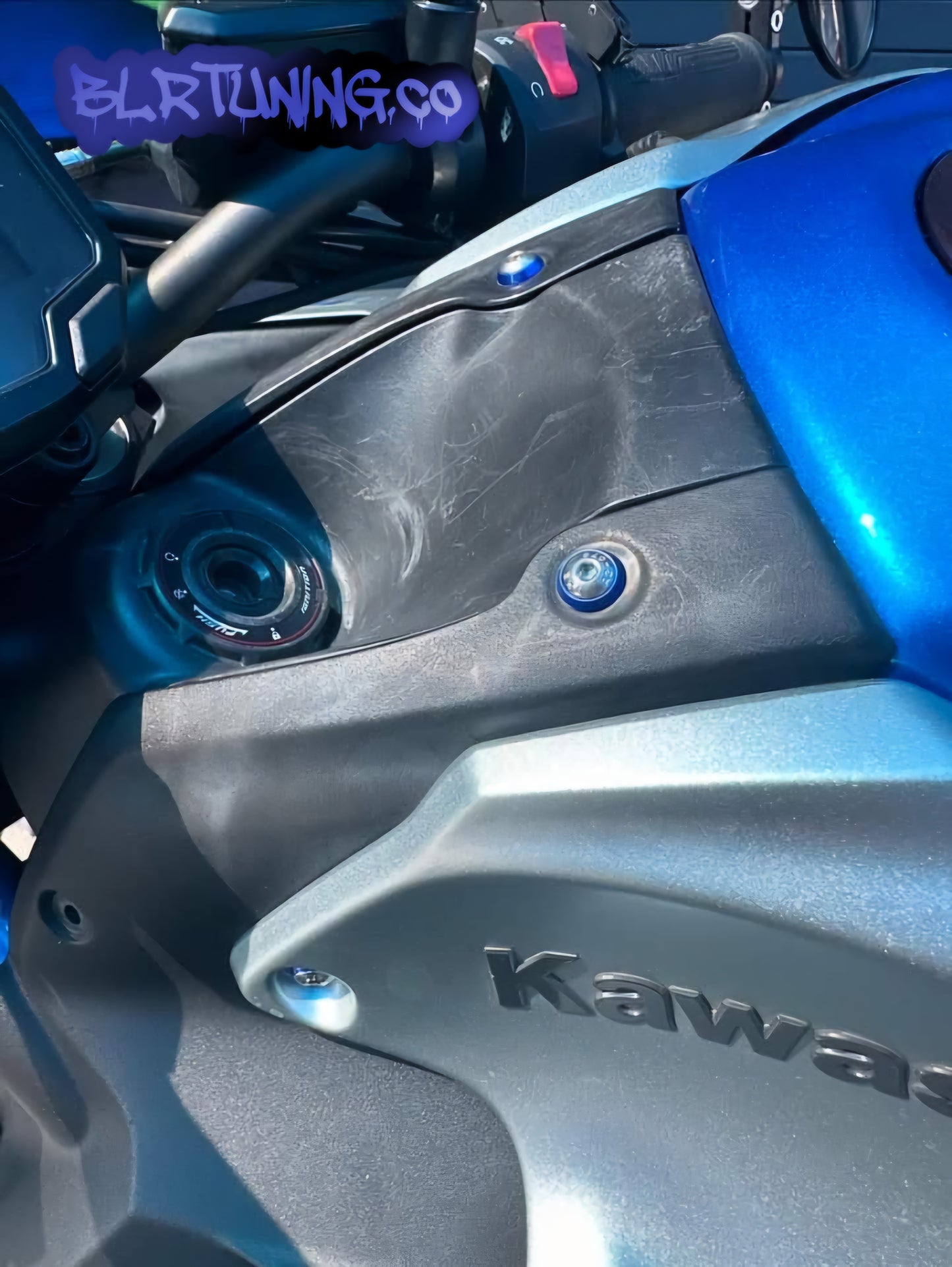 KAWASAKI Z900 DRESS UP BOLT KIT FOR 20 - 25