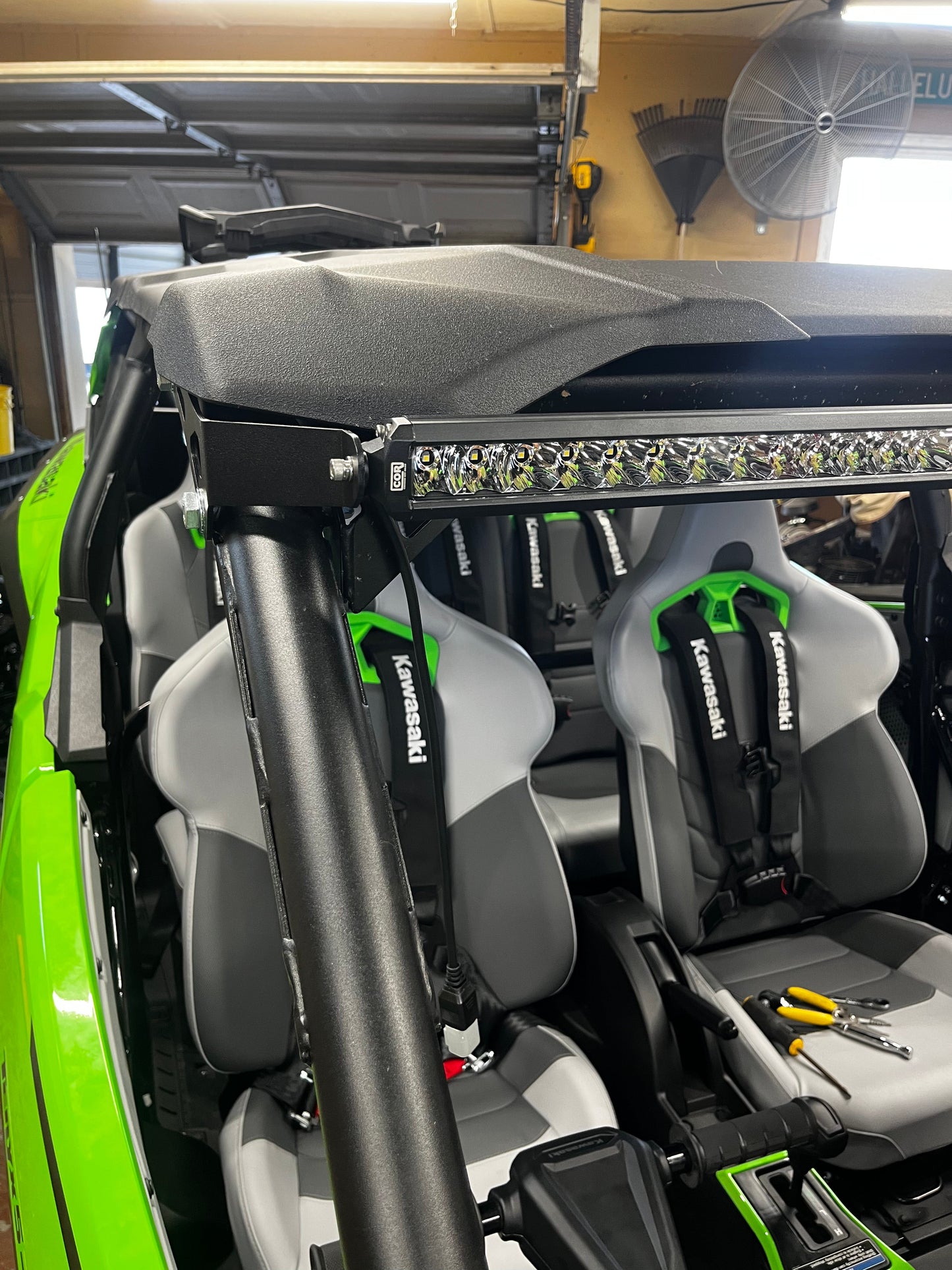 H2 Light Bar Kit