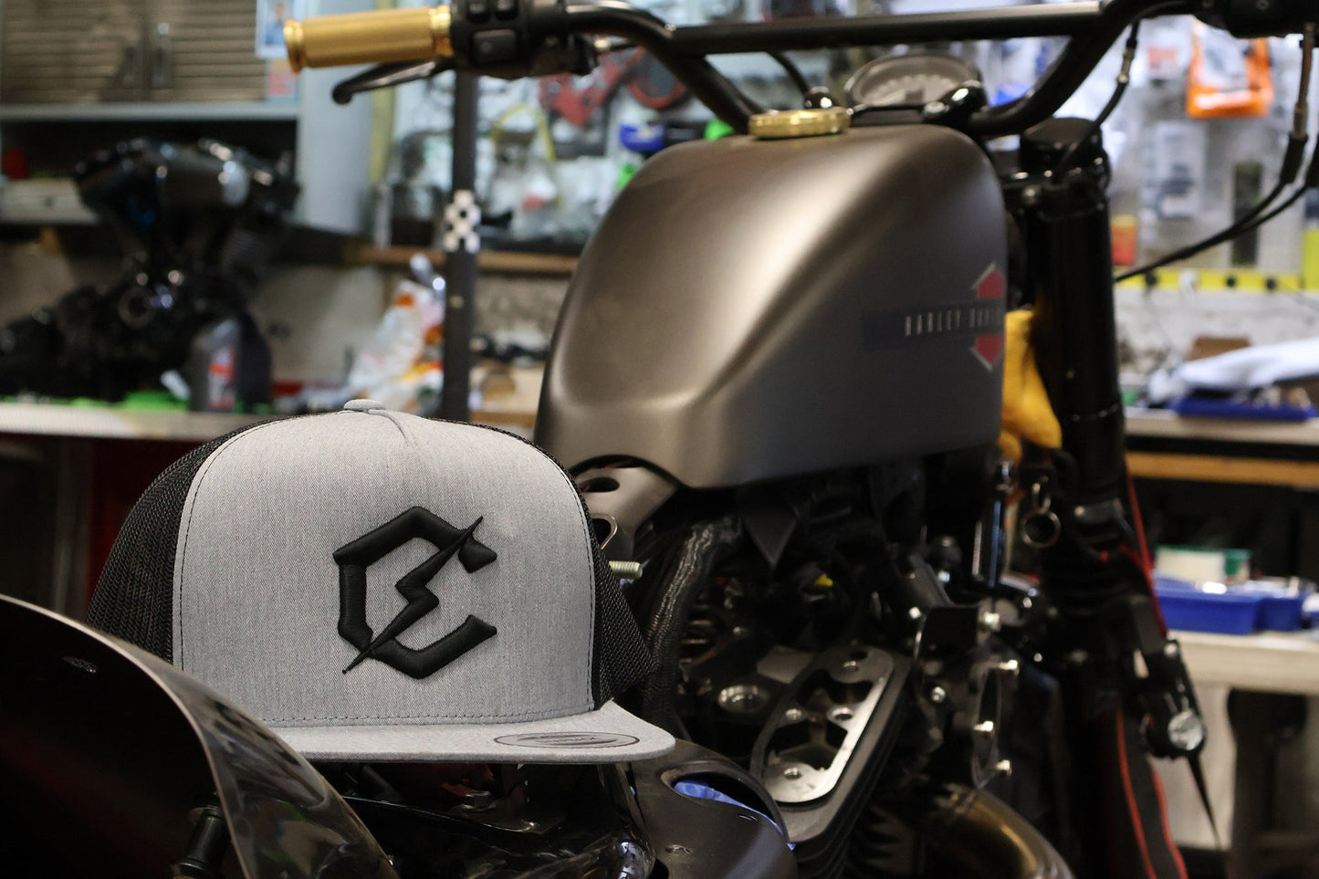 Bolt Snapbacks
