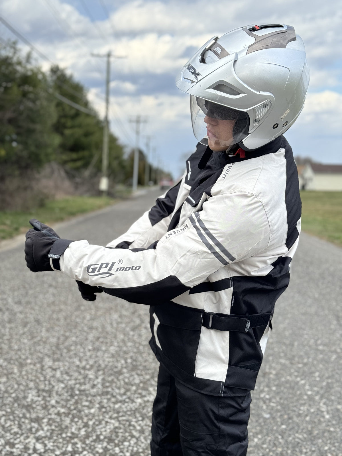 Men’s All-Season 7 Pockets Waterproof High Premium Quality Motorcycle Jacket – Beach/Black-