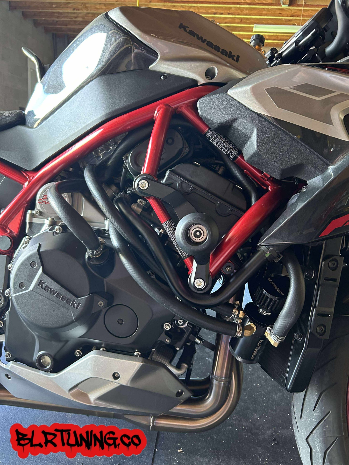 KAWASAKI ZH2 OIL CAP TO CATCH CAN REPLACEMENT HOSE - FITS BLR TUNING 3 PORT CATCH CAN