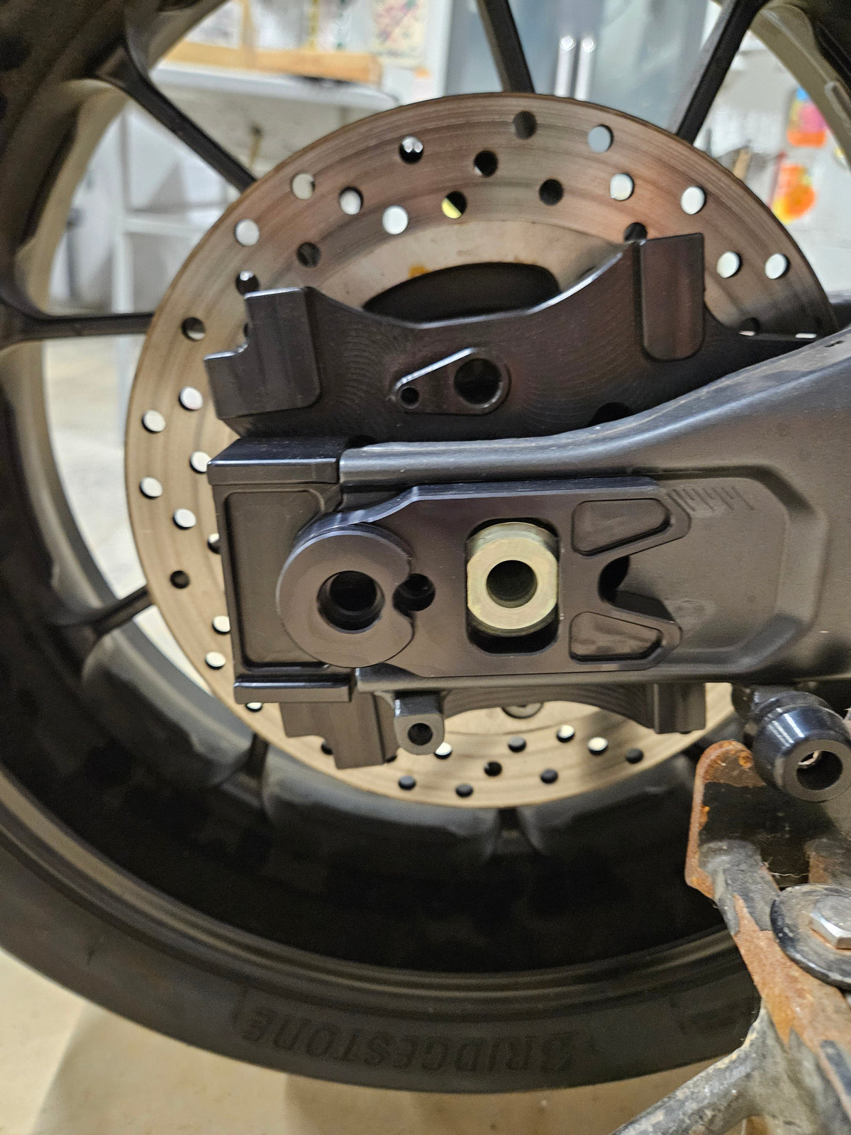 R7/FZ/MT07 AXLE ADJUSTERS