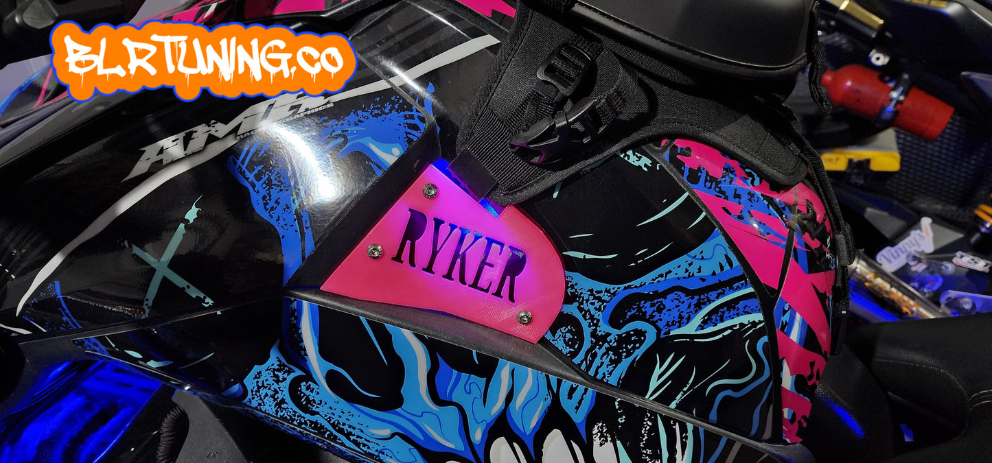 KIT ADICIONAL STEALTH 6 LED PARA EL ÁREA DE APERTURA DEL TANQUE DE GASOLINA CAN-AM RYKER